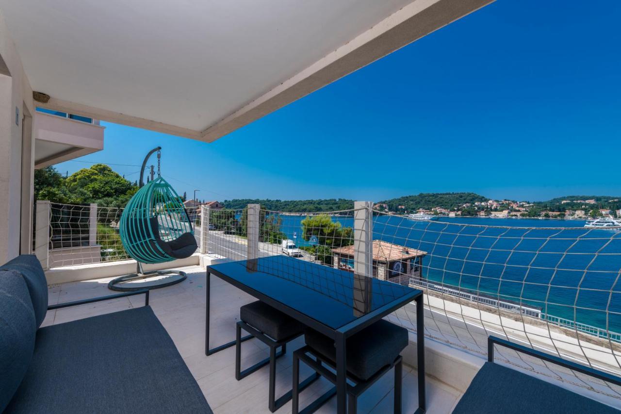 New Five Star Superior Apartment Затон Экстерьер фото