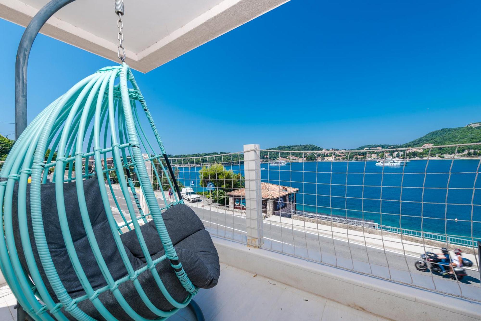 New Five Star Superior Apartment Затон Экстерьер фото